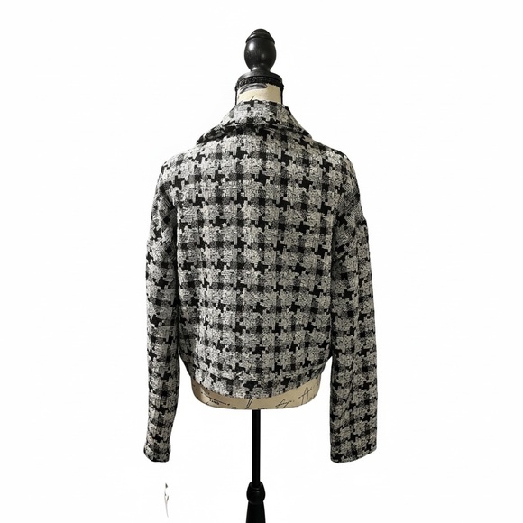 ✨NWT - Ophelia Roe Cropped Tweed Blazer Jacket✨ - Picture 8 of 10